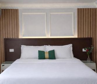 Two-Bedroom Apartment with City View