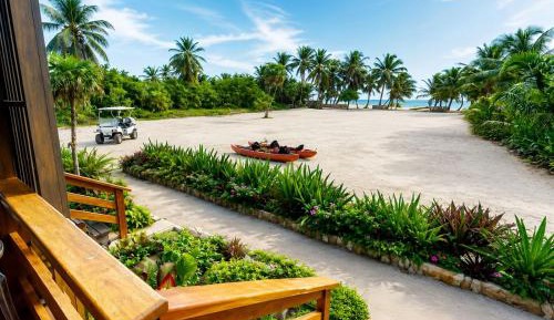 Villa - Beach Front