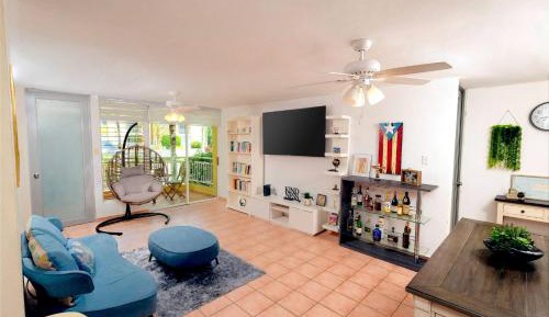 Three-Bedroom Apartment with Ocean View