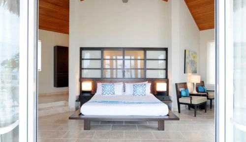 One-Bedroom Bungalow