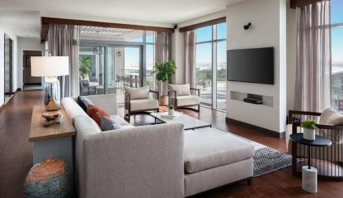 Presidential Suite, 1 King, Sofa bed, Bay View, Whirlpool