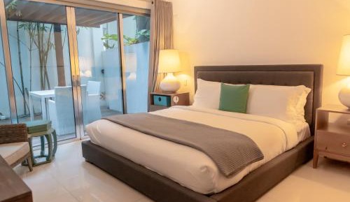 Three-Bedroom Suite with Balcony and Ocean View