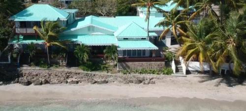 Deluxe Double Room with Balcony and Sea View