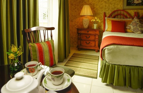 Montego Bay Bed & Breakfast | Polkerris Bed & Breakfast