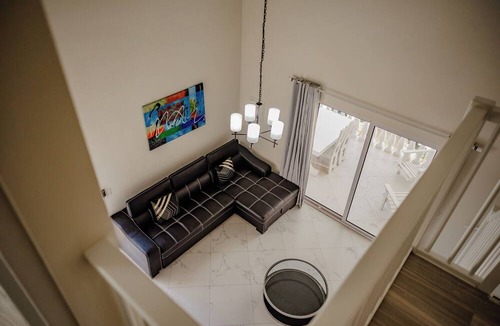 Noord Apartment | Wonderful 2-bedroom Apartment 2 km From Eagle Beach