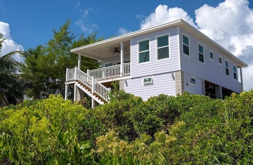 Governor's Harbour House | Lavender Beach House 2 Bedroom Home