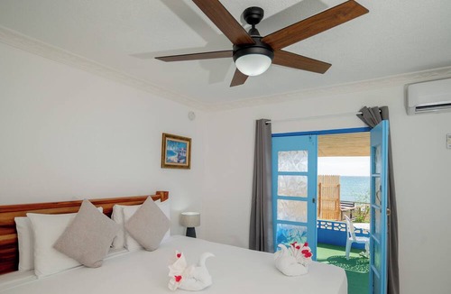 Treasure Beach Hotel | Beyond Sunset Resort & Villas