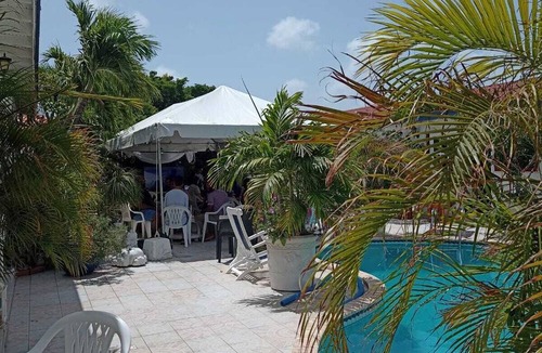 Ponton Bed & Breakfast | Harmony B&B