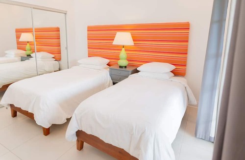 Jolly Harbour Apartment | Colibri Court