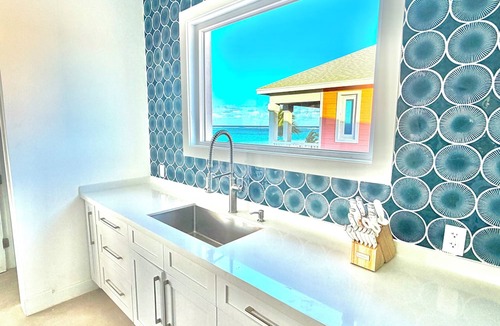 Long Island Cabin | Coconut Bay Bahamas