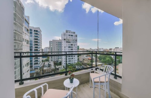 Downtown Santo Domingo Apartment | Regatta Living ll - 907