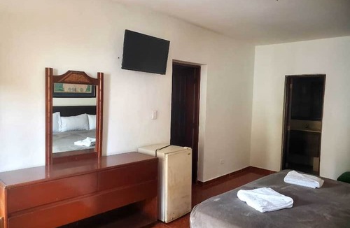 La Isabelita Hotel | Hotel Tropicana