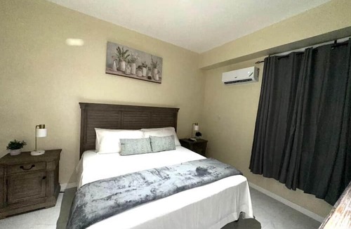 Kingston Apartment | Stylish 1-Bed Condo with Views in Harloe