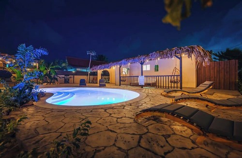 Kudawecha Apartment | The Wave -Tropical Pool - BBQ - 1BR Apartment by LUCHA