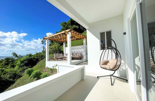 Morne Rouge House | Greek-Inspired House with Breathtaking Views of Grand Anse Beach