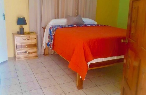 Portmore Apartment | Cozy Island Sunshine City Rental/ Vacation Stays