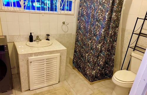 Portmore Apartment | Cozy Island Sunshine City Rental/ Vacation Stays