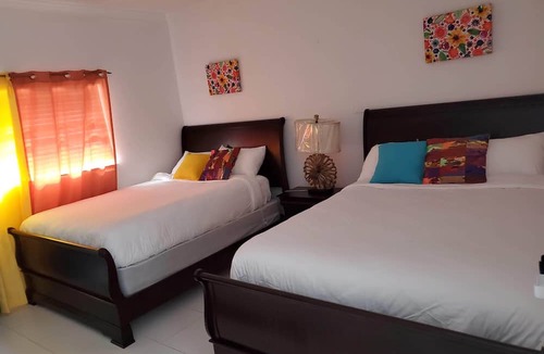 Marsh Harbour Bed & Breakfast | Calypso Hills