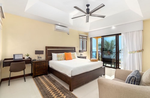 Tower Isle Villa | Breathaking Luxury Cliffside Villa