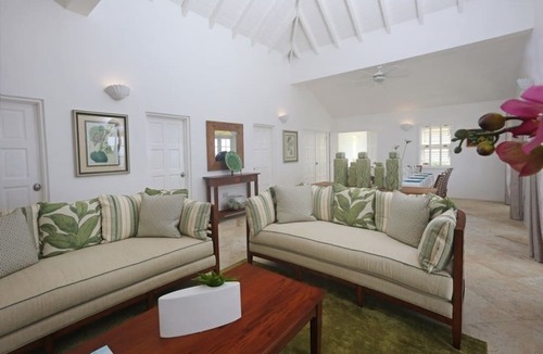 Sea Breeze Hills Villa | 2-bed Villa With Uninterrupted Sea Views - Equinox 2 Bedroom Villa by RedAwning
