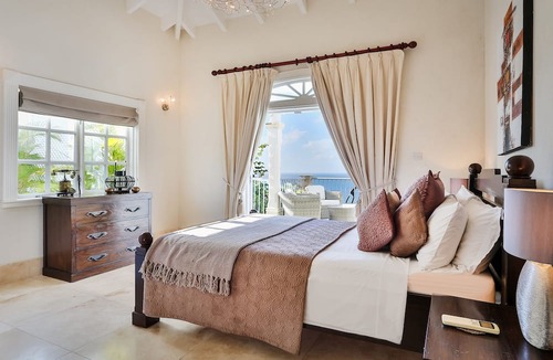 Sea Breeze Hills Villa | Cayman Villa - Contemporary 3 bedroom Villa with Stunning Ocean Views 3 Villa by RedAwning