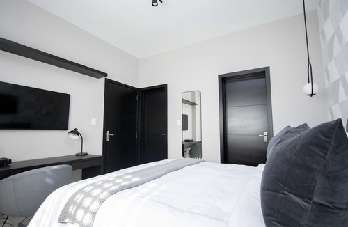 Yolanda Morales Apartment | Céntrico con Piscina+bbq+gym+espacio de Trabajo y Personal en el Lobby 24/7