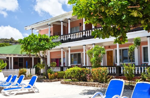 Falmouth Harbour Hotel | Catamaran Hotel Marina