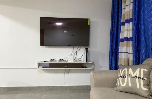 Eden Gardens Apartment | Deanery Apartments - Pool - AC - 24hrs