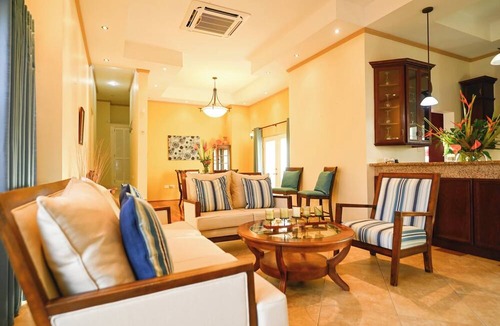 Gate Park House | Tee Joys Villa