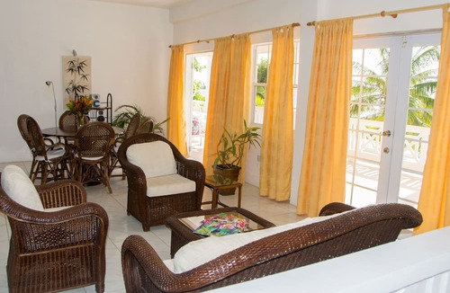 Savannes Villa | Castles in Paradise