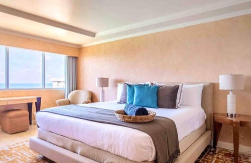 Isla Verde Apartment | The Penthouse SJU 6BDR+7BA |Sleep 20| Million$View