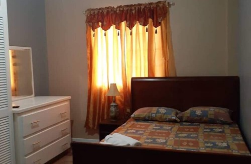 Colonarie Condo | Lovely 2 Bedroom with EnSite Apartment and Pool