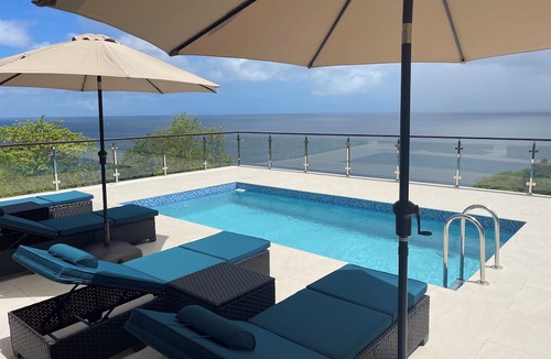 Marigot Bay Apartment | Villa Vino Lucia & Helen's Wine Cellar