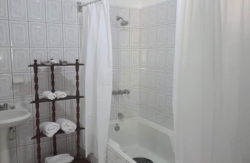 Salt Gut Apartment | Studio Apartment - That Sweet and Simple Nice Spot
