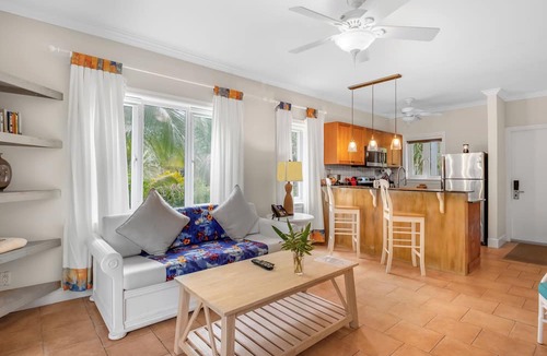 Governor's Harbour Condo | Pineapple Fields Boutique Condo Hotel