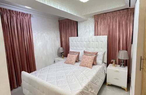 Los Frailes Apartment | Torre sophia Monserrat