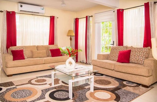 Saint Peter Parish Apartment | Doc's Paradise Red Apartment