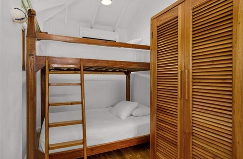 Negril House | Idle Awhile Beach - Family Suite in Negril