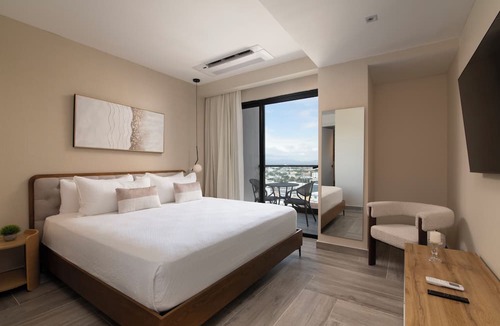 Downtown Santo Domingo Apartment | Aston Rubi City Suites