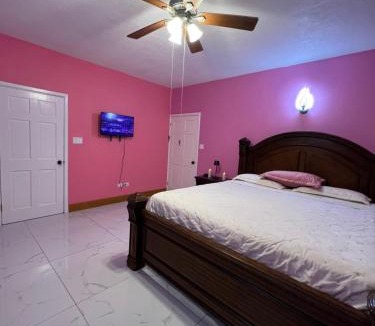 Saint Peter Parish House | Private Executive Master Suite - Parham, Antigua