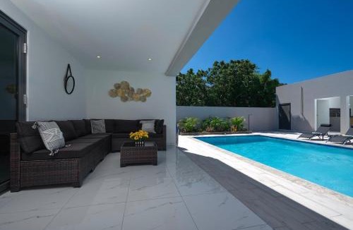 Wayaka House | Wayaca Luxury Villa Brand New 4 Bedroom