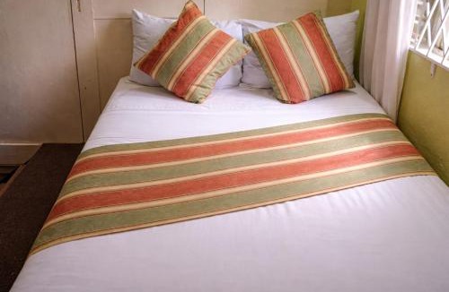 New Kingston Apartment | Glenhope Cottages in the City