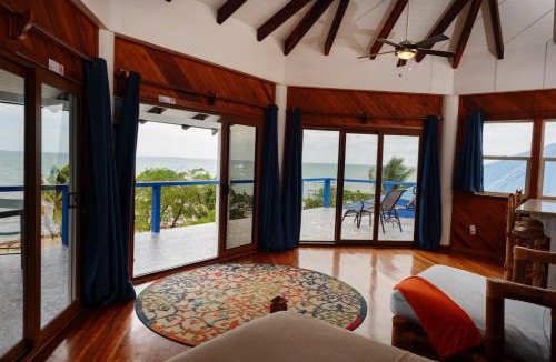 Caribbean Way Apartment | Beachfront 3-Bed, 2-Bath Family Getaway with Pool