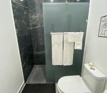 Cabrera Apartment | Suite moderna en Cabrera cerca de playas con aire, WiFi y parking