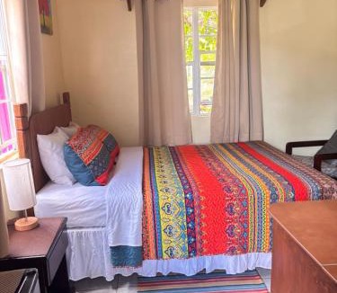 Seatons Village Apartment | Ellen Bay Cottages
