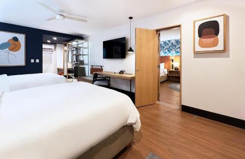 Oranjestad Hotel | voco Surfside Aruba by IHG