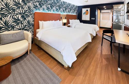 Oranjestad Hotel | voco Surfside Aruba by IHG