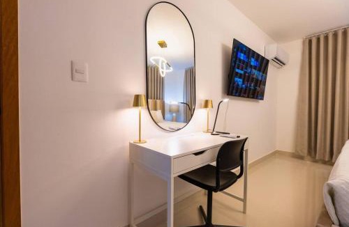 Punal Apartment | Modern 3BR! 9fl, King Bed! Sti!,