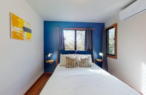 Surfside House | Mahogany Cabaña at Inn The Trees -Gold Standard Certified