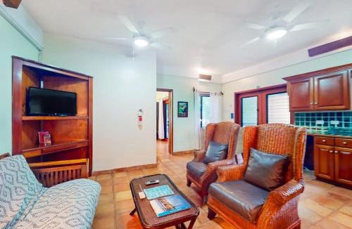 Placencia House | Condo #25 @ Beachside Villas